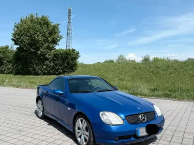 Gebraucht Mercedes SLK230 193 PS (141 kW) 1998 Blau Cabrio