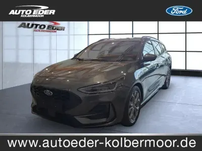 Gebraucht Ford Focus ST-Line 120 PS (88 kW) 2023 Magneticgrau (metallic) Kombi