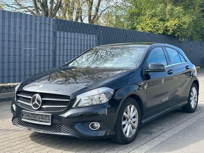 Gebraucht Mercedes A180 Style 122 PS (89 kW) 2013 Schwarz Limousine