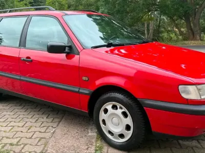 Gebraucht VW Passat 90 PS (66 kW) 1995 Rot Kombi