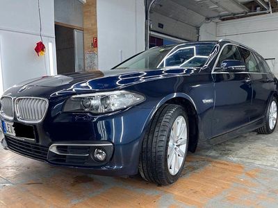 Blau Gebraucht 2013 BMW 530 Sport Line Kombi | 16.390 € (Etwas zu teuer)