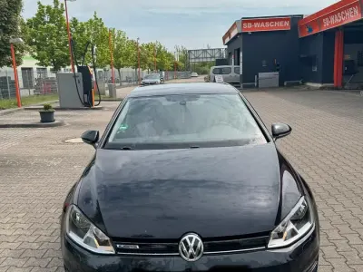 Gebraucht VW Golf VII 110 PS (80 kW) 2013 Schwarz Limousine