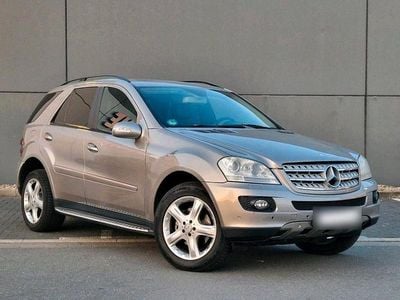Gebraucht Mercedes ML320 210 PS (154 kW) 2007 Silber SUV