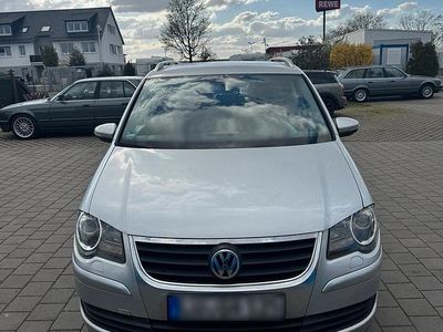 Gebraucht VW Touran 140 PS (102 kW) 2009 Silber Van / Kleinbus