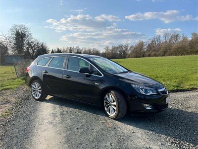 Gebraucht Opel Astra Sport 160 PS (117 kW) 2011 Schwarz Kombi