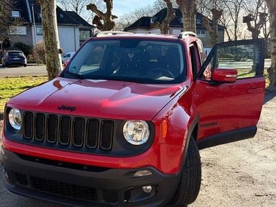 Gebraucht Jeep Renegade 110 PS (80 kW) 2017 Rot SUV