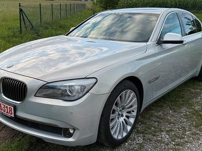 BMW 740