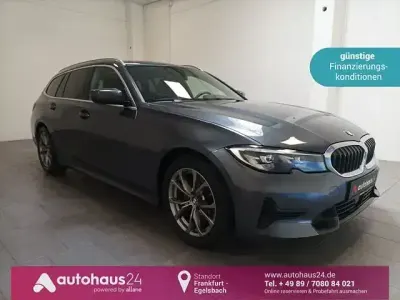 Gebraucht BMW 320 Sport Line 190 PS (139 kW) 2022 Grau Limousine