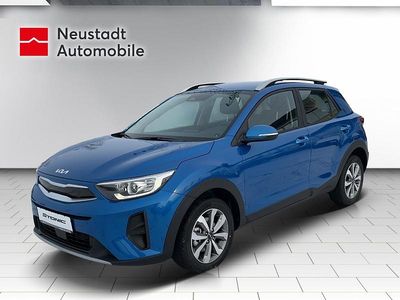 Bathysblau Gebraucht 2023 Kia Stonic Vision SUV | 18.980 € (Fairer Preis)