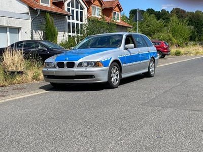 BMW 525