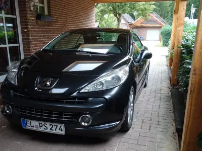 Gebraucht Peugeot 207 CC Filou 109 PS (80 kW) 2007 Schwarz Cabrio