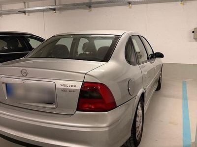 Gebraucht Opel Vectra 136 PS (100 kW) 2000 Silber Limousine