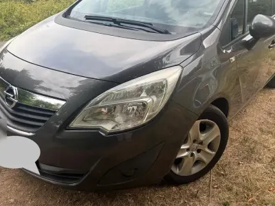 Gebraucht Opel Meriva 110 PS (80 kW) 2010 Grau Van / Kleinbus