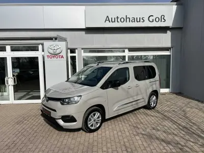 Gebraucht Toyota Proace Verso City 110 PS (80 kW) 2022 Beige Kombi
