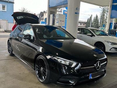 Gebraucht Mercedes A250 AMG line 224 PS (164 kW) 2018 Schwarz Limousine