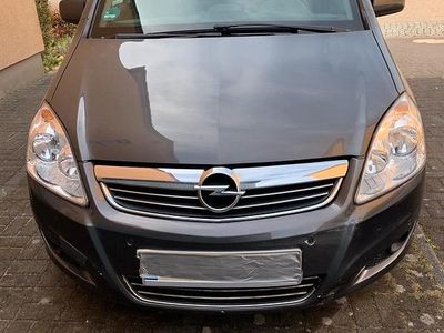 Gebraucht Opel Zafira 140 PS (102 kW) 2010 Grau Van / Kleinbus