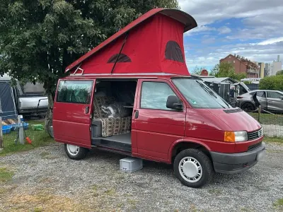 Gebraucht VW Multivan 68 PS (50 kW) 1995 Rot Van / Kleinbus
