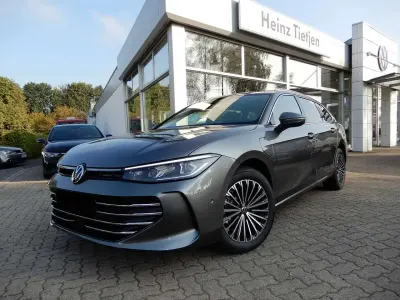 Second-hand VW Passat Elegance 150 CP (110 kW) 2024 Gri Break