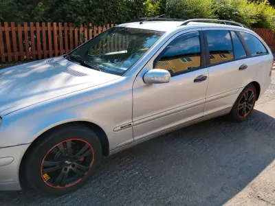 Gebraucht Mercedes 220 143 PS (105 kW) 2003 Grau Limousine