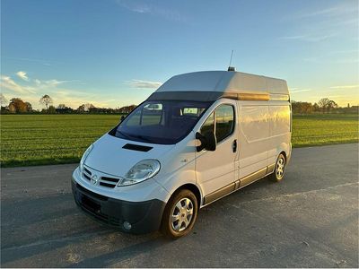 Gebraucht Nissan Primastar 114 PS (83 kW) 2011 Weiß Van / Kleinbus