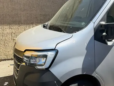 Gebraucht Renault Master 2021 Silber Van / Kleinbus