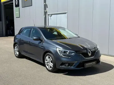 Używany Renault Mégane Experience 132 KM (97 kW) 2016 Szary Sedan/Limuzyna