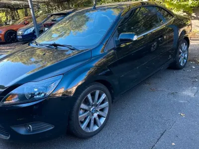 Second-hand Ford Focus Cabriolet 145 CP (106 kW) 2008 Negru Cabrio