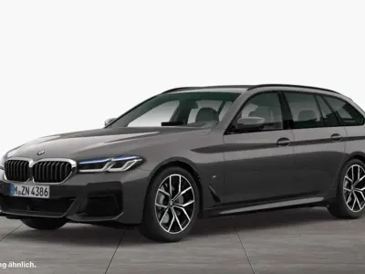 Gebraucht BMW 520 M Sport 190 PS (139 kW) 2021 Grau Kombi