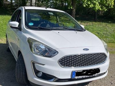 Gebraucht Ford Ka Trend 71 PS (52 kW) 2019 Weiß Limousine