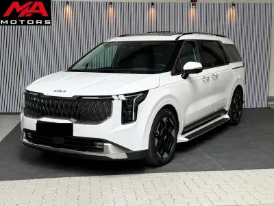Gebraucht Kia Carnival GT-Line 193 PS (141 kW) 2025 Weiß Van / Kleinbus
