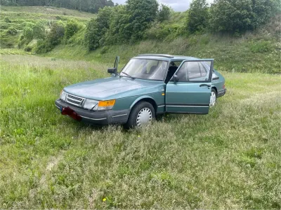 Gebraucht Saab 900 126 PS (92 kW) 1988 Grün Limousine