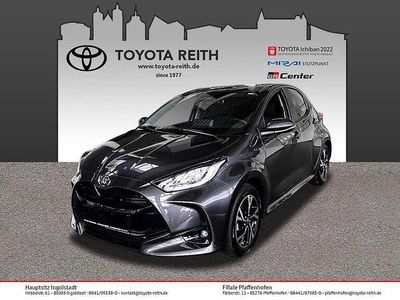 Neu Toyota Yaris Hybrid Comfort 116 PS (85 kW) 2025 Grau Kleinwagen