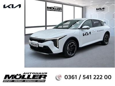 Nouă Kia K4 Spirit 150 CP (110 kW) 2026 Alb Berlinǎ