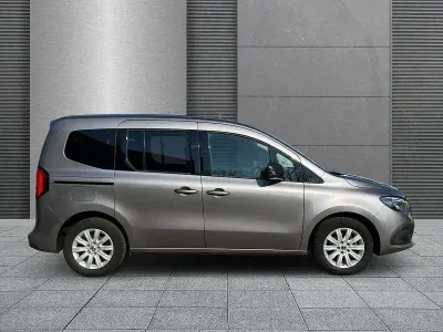 Gebraucht Mercedes Citan 113 131 PS (96 kW) 2023 Grau metallic Kombi