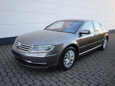 Usata VW Phaeton 239 CV (175 kW) 2010 Grigio Berlina