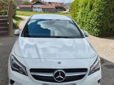 Gebraucht Mercedes CLA200 156 PS (114 kW) 2018 Weiß Coupé
