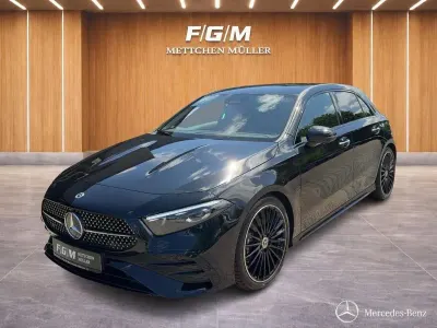 Gebraucht Mercedes A200 AMG line 150 PS (110 kW) 2025 Lack kosmosschwarz Limousine
