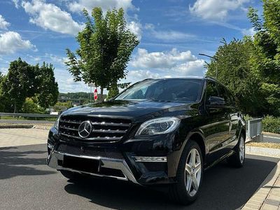 Gebraucht Mercedes ML350 AMG 258 PS (189 kW) 2013 Schwarz SUV