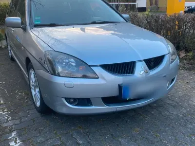 Gebraucht Mitsubishi Lancer 134 PS (98 kW) 2005 Silber Kombi