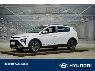 Neu Hyundai Bayon Select 101 PS (74 kW) 2025 Atlas white SUV