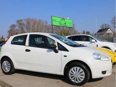 Second-hand Fiat Grande Punto Basis 69 CP (50 kW) 2012 Alb Hatchback