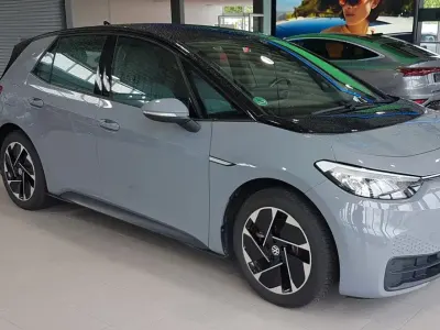 Gebraucht VW ID.3 Pure 110 kW (150 PS) 2021 Grau Kleinwagen