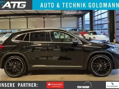 Gebraucht Mercedes GLA45 AMG AMG 388 PS (285 kW) 2023 Schwarz SUV