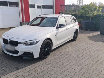 gebraucht BMW 318 d F31 LCI M PAKET AUT LED SHZ MFL KLIMA AHK NAVI SPORTSITZ