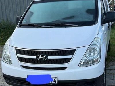 Hyundai H-1