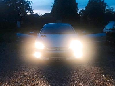 Gebraucht Peugeot 206 CC 109 PS (80 kW) 2004 Silber Cabrio