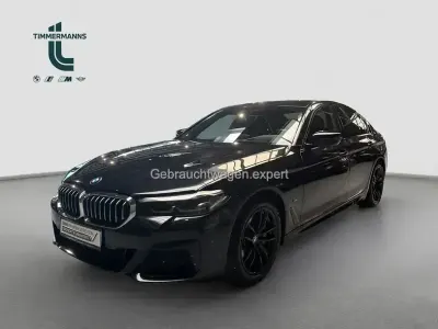 Usata BMW 540 Shadowline 333 CV (244 kW) 2023 Nero Berlina