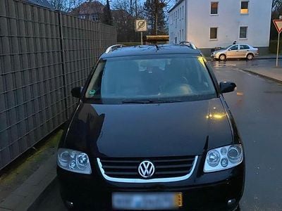 Schwarz Gebraucht 2007 VW Touran R-line Van / Kleinbus | 2.200 € (Guter Preis)