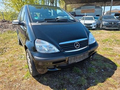 Usata Mercedes A140 Classic 82 CV (60 kW) 2004 Nero Monovolume