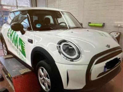 Gebraucht Mini John Cooper Works Essential 136 PS (100 kW) 2022 Silber Kleinwagen